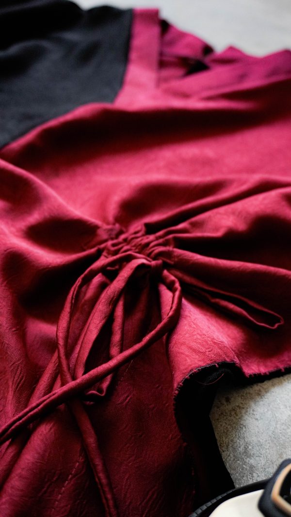 Kaftan Snuggy In Black Maroon - Image 4