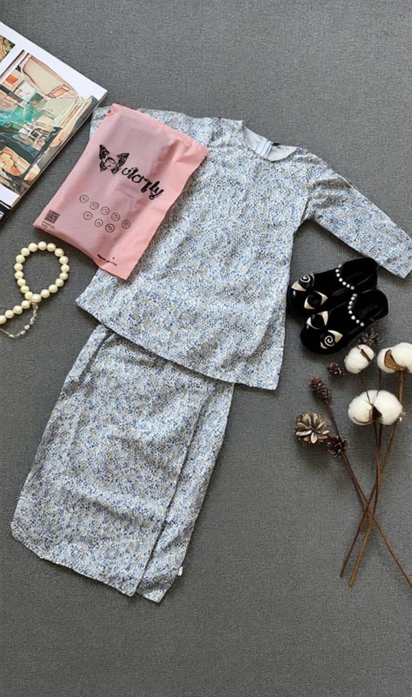 Baju Kurung Moden Azzura - Image 4